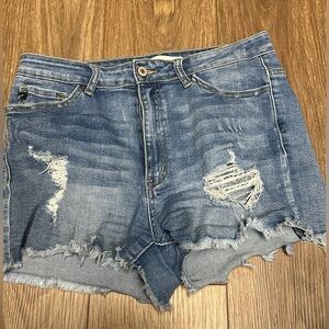 Kancan Denim shorts super cute!